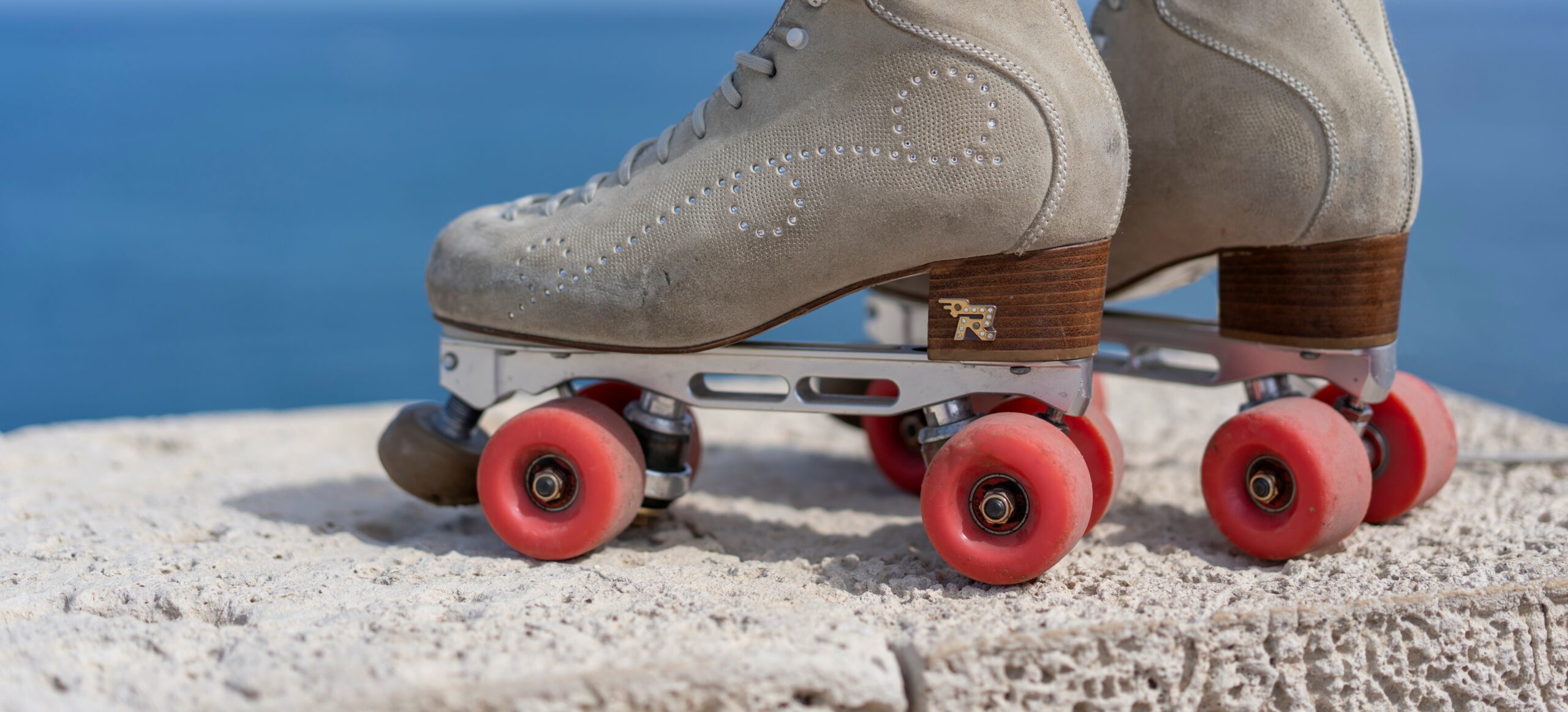 Quad roller skating